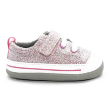 Cargue la imagen en el visor de la galería,See Kai Run Stevie Sneakers Pink Glitter Infants Walkers Girls - Kids Shoes
